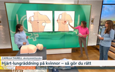 Hjärt-lungräddning på kvinnor: TV-premiär för HLR-docka med bröst.